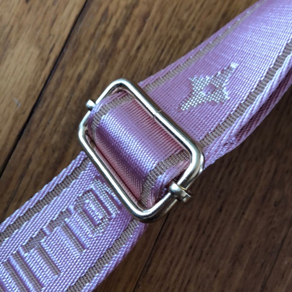 Adjustable wide pink fashion replacement strap - Picture 7 of 12